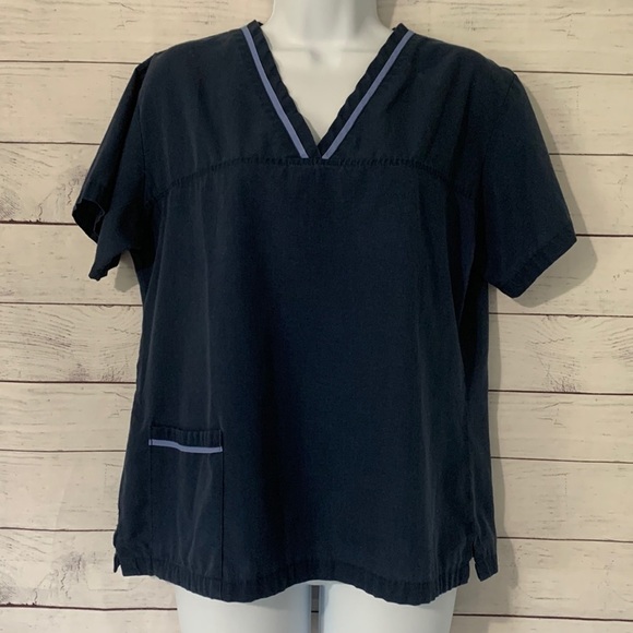 Urbane Scrubs Navy Short-Sleeve Scrub Top - Picture 1 of 4